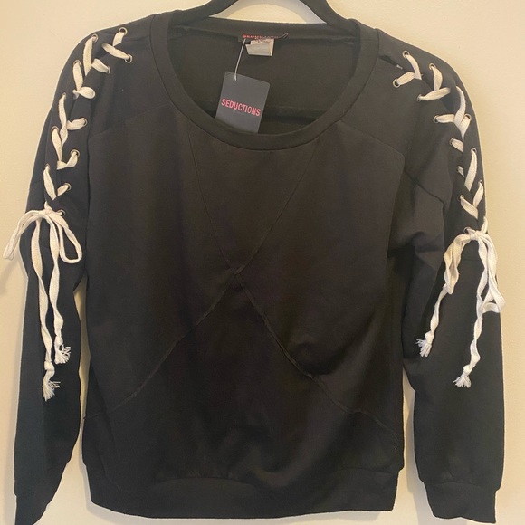 Sweater with lacing detail-Medium - Picture 1 of 1